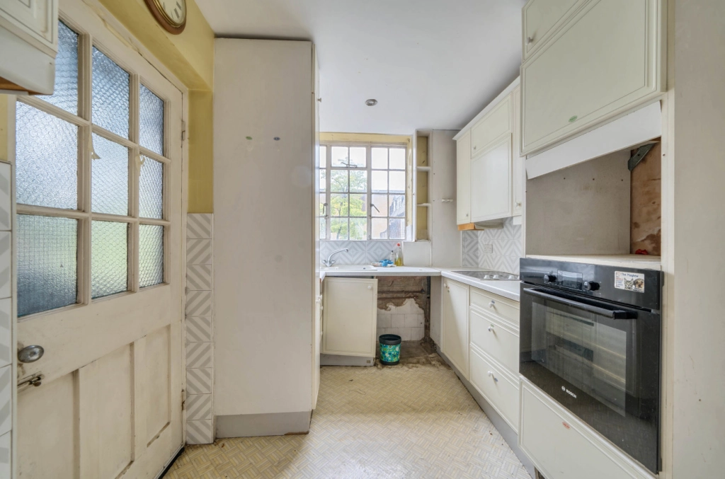 2 bedrooms apartments/flats for sale in Wellington Road, St. John's Wood - NW8 view 7