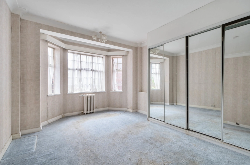 2 bedrooms apartments/flats for sale in Wellington Road, St. John's Wood - NW8 view 4