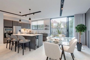 The Vale, Golders Green - NW11 view 6