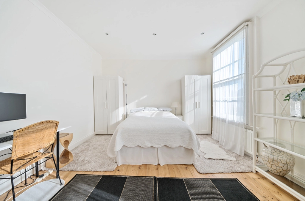 4 bedrooms houses for sale in North End Road, Golders Green - NW11 view 14