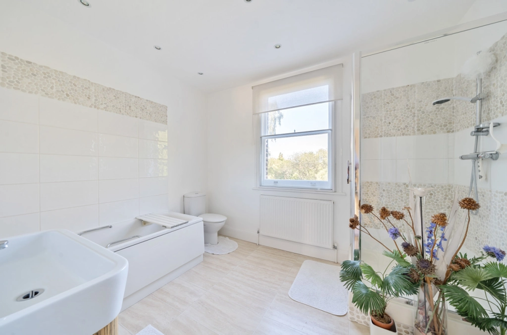 4 bedrooms houses for sale in North End Road, Golders Green - NW11 view 10
