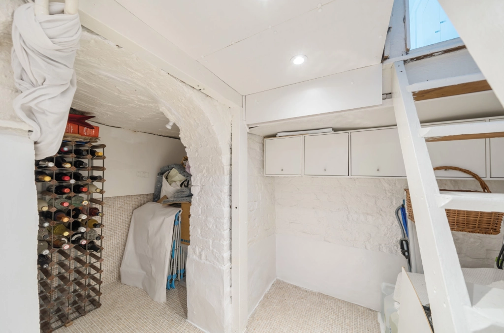 4 bedrooms houses for sale in North End Road, Golders Green - NW11 view 18