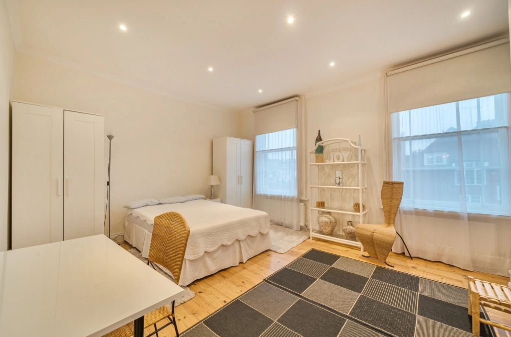 4 bedrooms houses for sale in North End Road, Golders Green - NW11 view 11