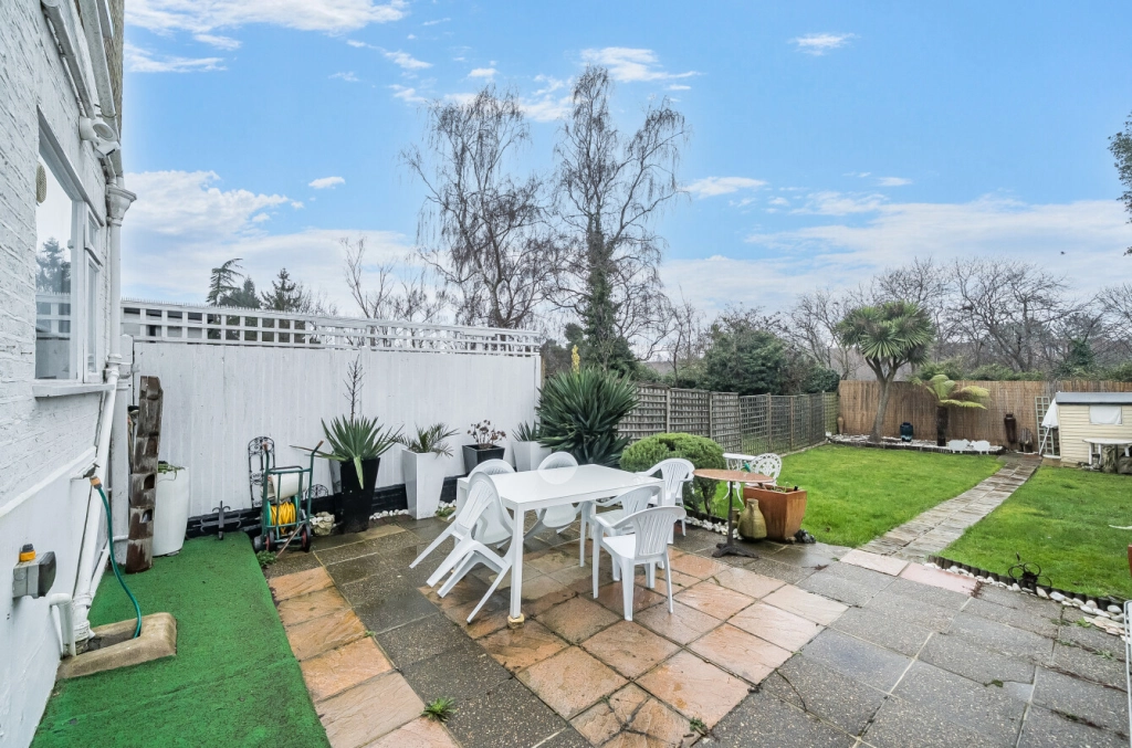 4 bedrooms houses for sale in North End Road, Golders Green - NW11 view 23