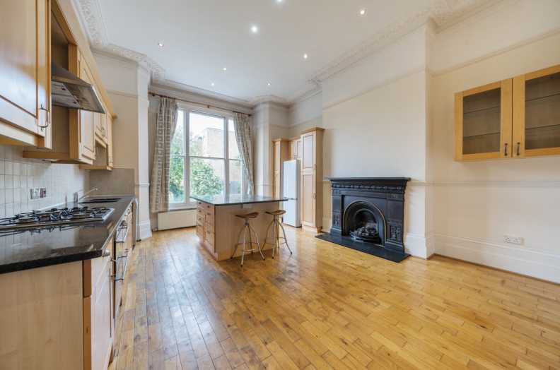 8 bedrooms houses to sale in Priory Road, West Hampstead-image 4