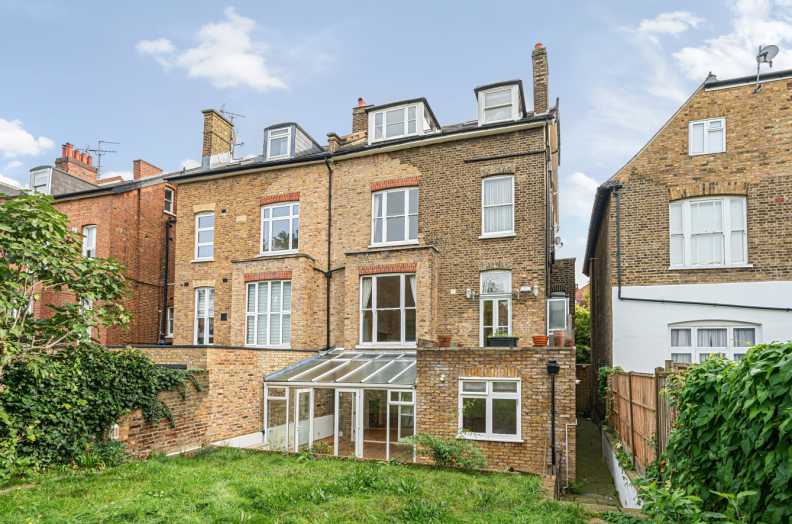 8 bedrooms houses to sale in Priory Road, West Hampstead-image 10