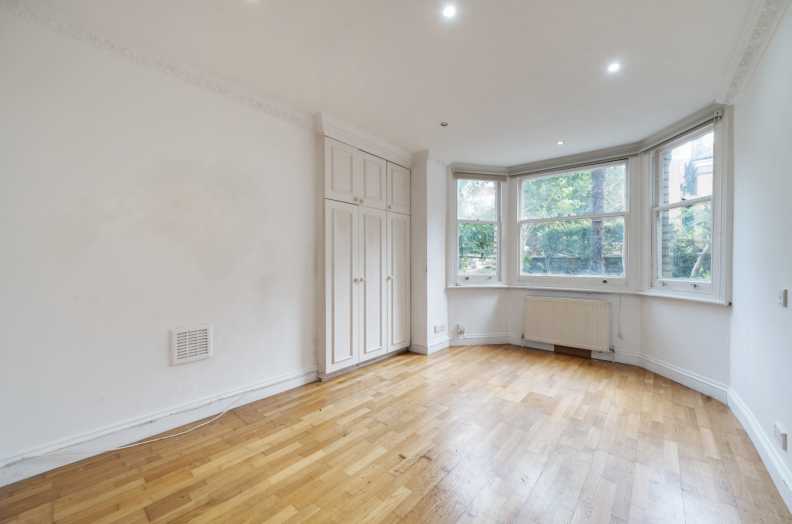 8 bedrooms houses to sale in Priory Road, West Hampstead-image 19
