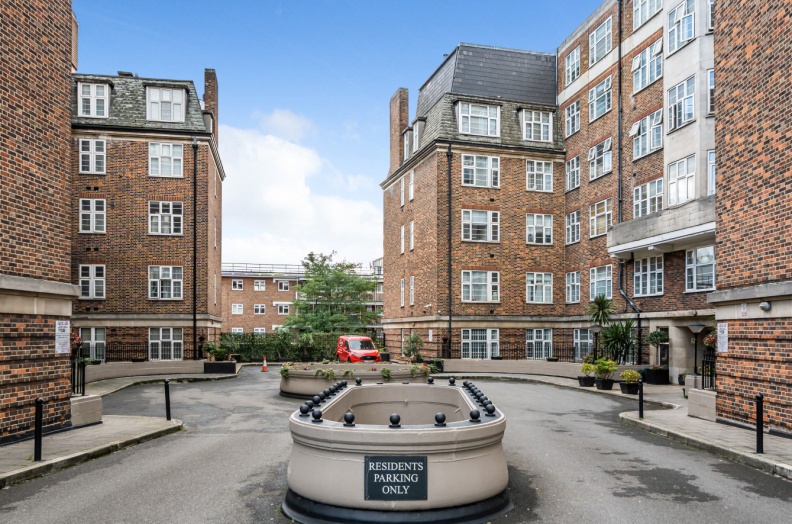 2 bedrooms apartments/flats to sale in College Crescent, Swiss Cottage-image 10