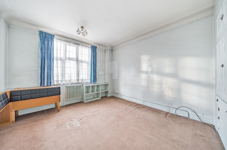 3 bedrooms apartments/flats to sale in College Crescent, Swiss Cottage-image 5
