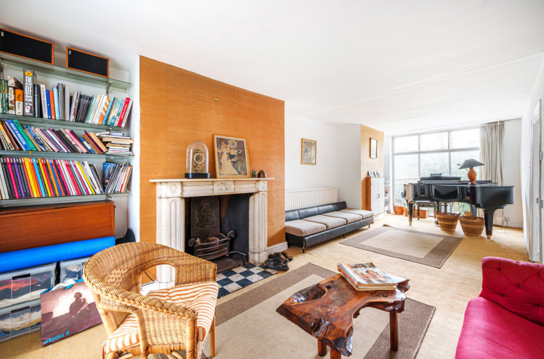 6 bedrooms houses to sale in Pond Street, Hampstead-image 2