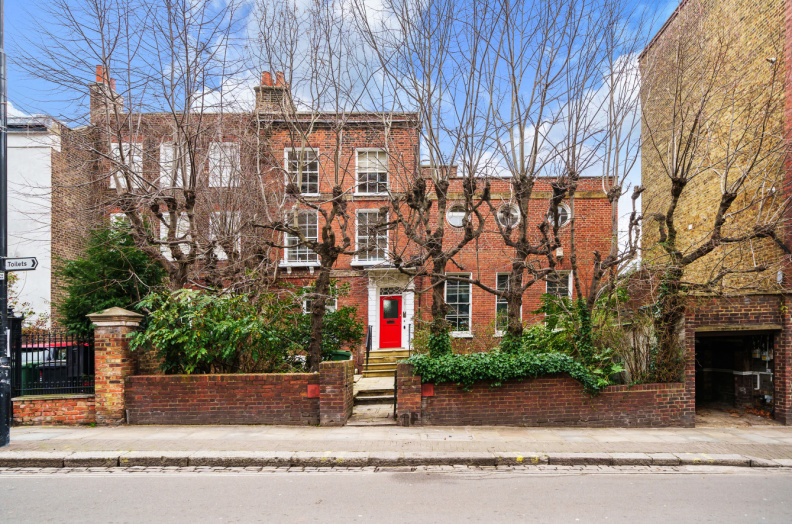 6 bedroom house for Sale in Pond Street, Hampstead, NW3, London