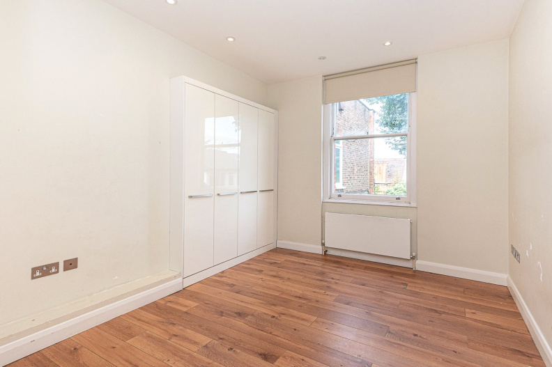 3 bedrooms apartments/flats to sale in East Heath Road, Hampstead-image 7