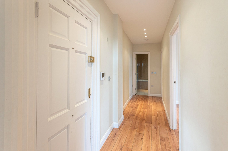 3 bedrooms apartments/flats to sale in East Heath Road, Hampstead-image 9