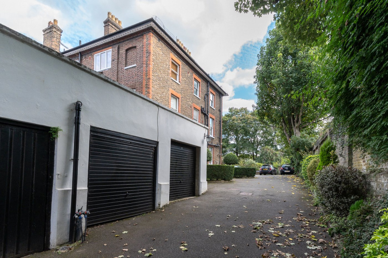 3 bedrooms apartments/flats to sale in East Heath Road, Hampstead-image 8