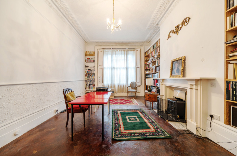 1 bedroom apartments/flats to sale in Buckland Crescent, Belsize Park-image 8