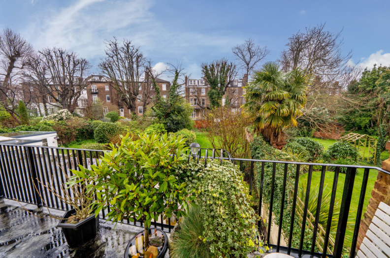 1 bedroom apartments/flats to sale in Buckland Crescent, Belsize Park-image 10