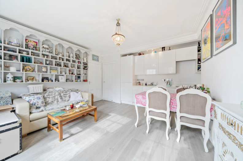 1 bedroom apartments/flats to sale in Frognal, Hampstead-image 7
