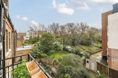 Frognal, Hampstead - NW3 view 5