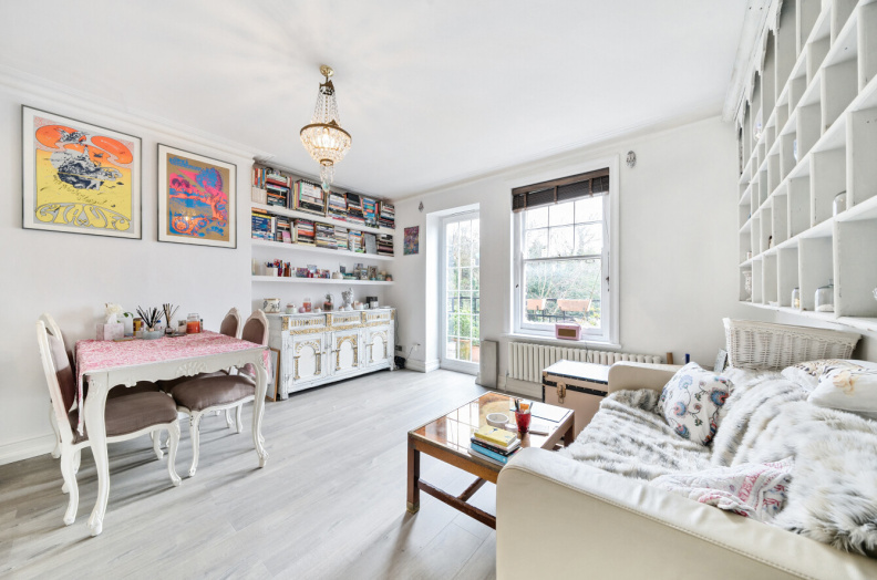 1 bedroom apartments/flats to sale in Frognal, Hampstead-image 2