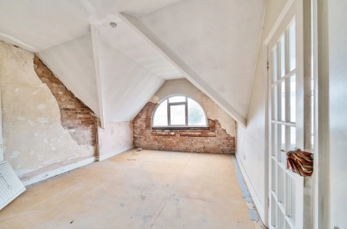 North End Road, London NW11 image 11