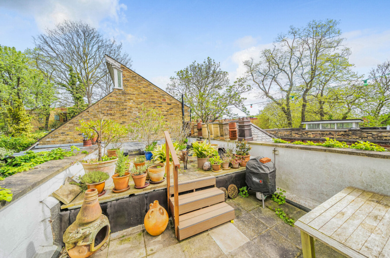 2 bedrooms apartments/flats to sale in Haverstock Hill, Belsize Park-image 4