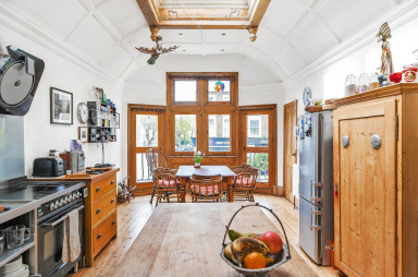 Haverstock Hill, Belsize Park - NW3 view 18