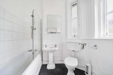 Canfield Gardens, South Hampstead NW6 image 7