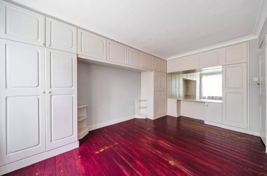 Eton Place, Eton College Road - NW3 view 6