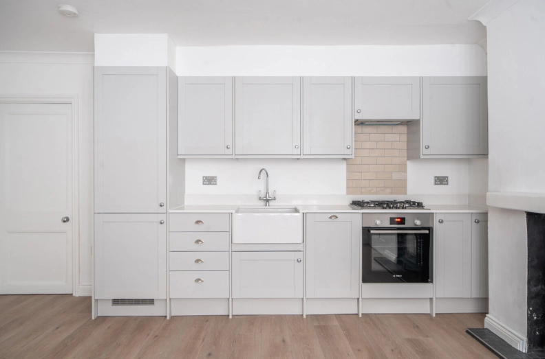 1 bedroom apartments/flats for sale in Gayton Road, London - NW3 view 3