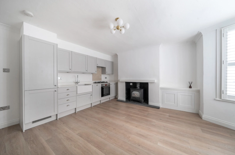 1 bedroom apartments/flats for sale in Gayton Road, London - NW3 view 10