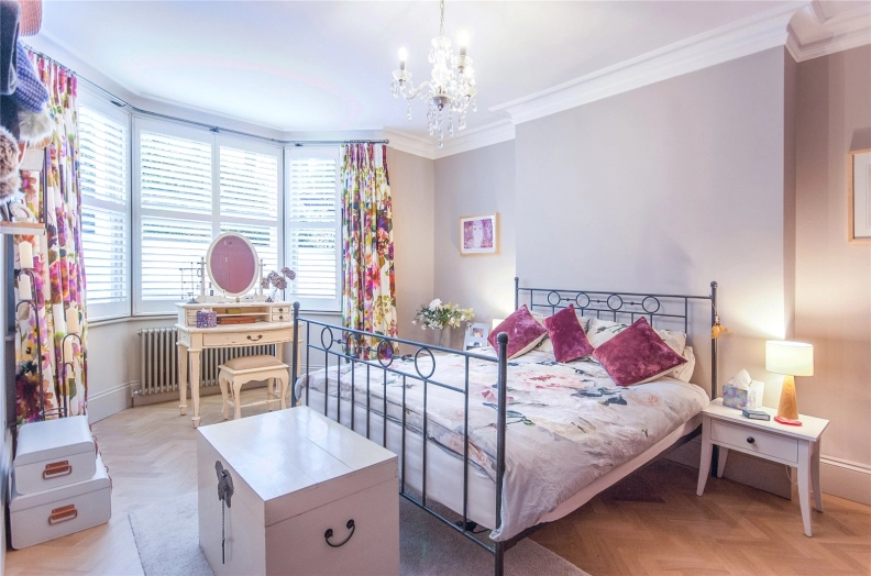 2 bedrooms apartments/flats to sale in South Hill Park, Hampstead-image 2