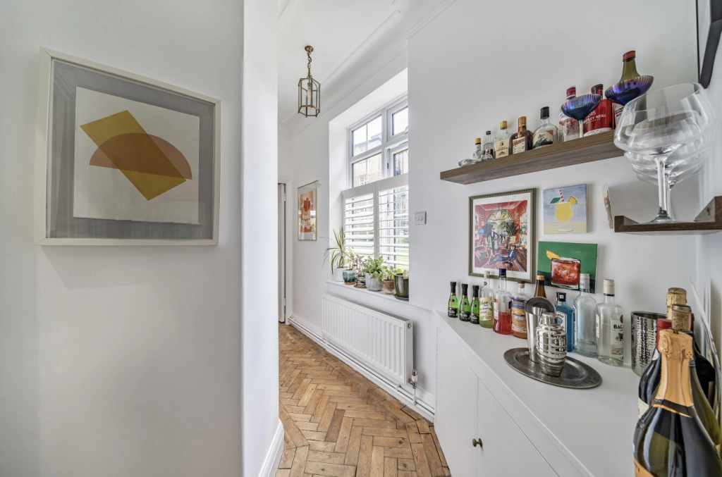 3 bedrooms apartments/flats for sale in Muswell Hill Road, London - N6 view 17