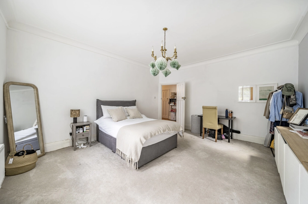 3 bedrooms apartments/flats for sale in Muswell Hill Road, London - N6 view 20