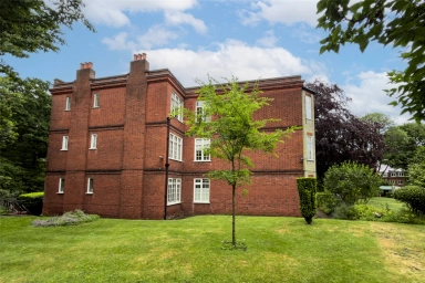 Muswell Hill Road, London - N6 view 18