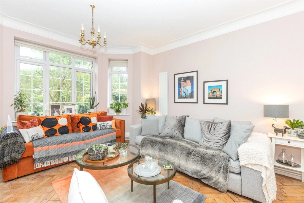 3 bedrooms apartments/flats for sale in Muswell Hill Road, London - N6 view 10