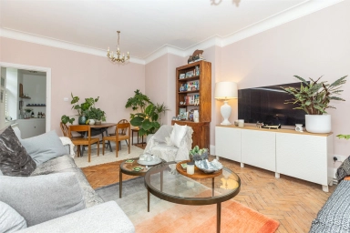 Muswell Hill Road, London - N6 view 12