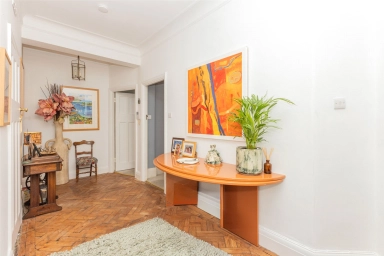 Muswell Hill Road, London - N6 view 4