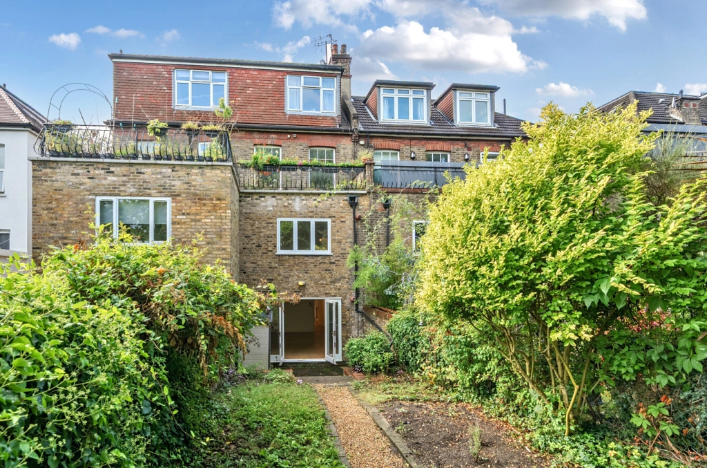 2 bedrooms apartments/flats for sale in Chatsworth Road, Mapesbury - NW2 view 7