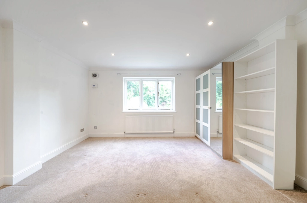 2 bedrooms apartments/flats for sale in Chatsworth Road, Mapesbury - NW2 view 12
