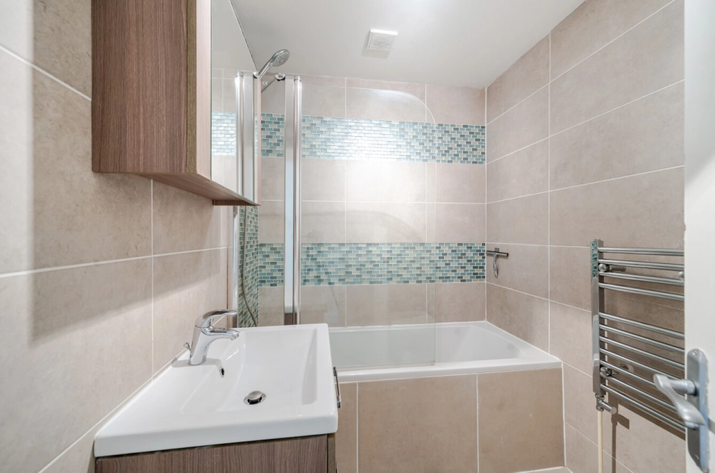 2 bedrooms apartments/flats for sale in Chatsworth Road, Mapesbury - NW2 view 6