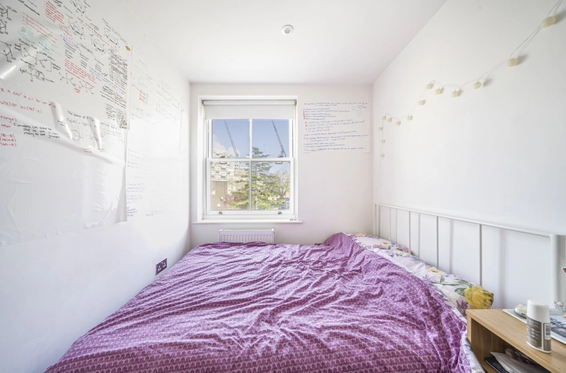 2 bedrooms apartments/flats to sale in Malvern Road, London-image 7