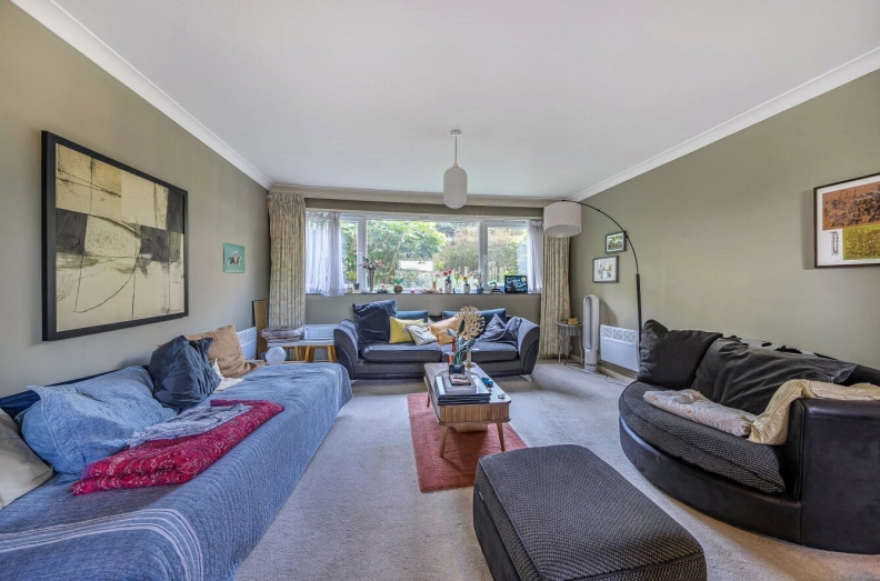 2 bedrooms apartments/flats to sale in Primrose Hill Road, Primrose Hill-image 9