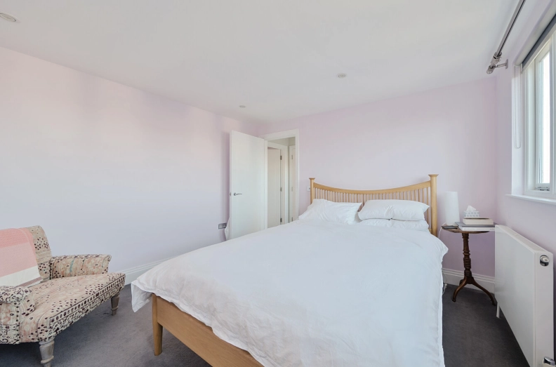 2 bedrooms apartments/flats to sale in Ainger Road, Primrose Hill-image 5
