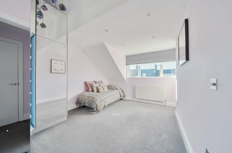 2 bedrooms apartments/flats to sale in Ainger Road, Primrose Hill-image 12