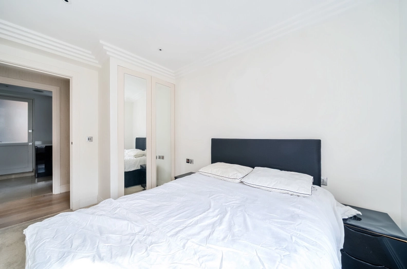 3 bedrooms apartments/flats to sale in Abbey Road, St John's Wood-image 13
