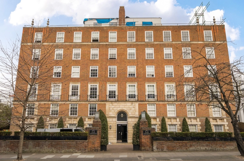 3 bedrooms apartments/flats to sale in Abbey Road, St John's Wood-image 18