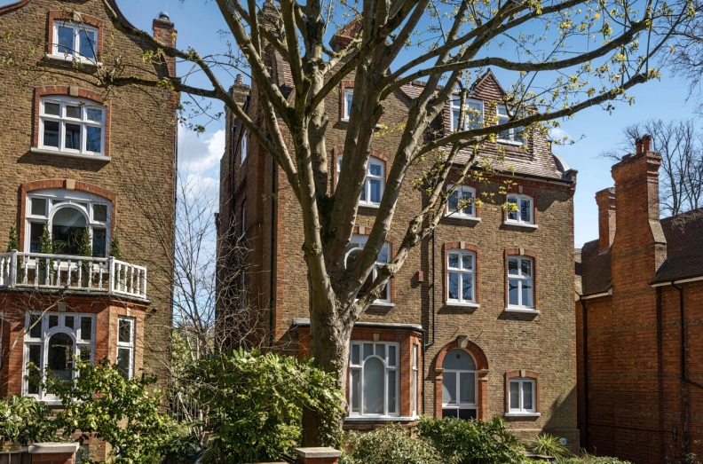 3 bedrooms apartments/flats to sale in Holford Road, Hampstead Village-image 17