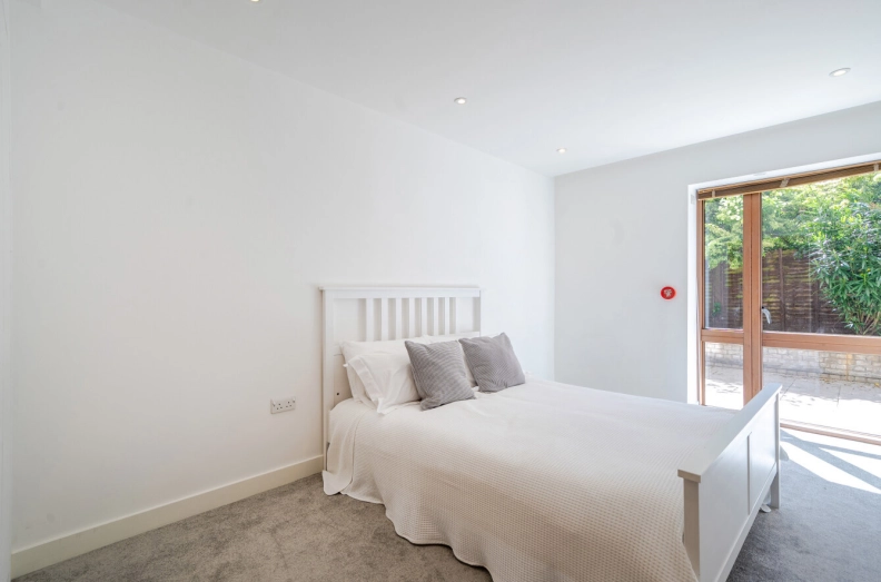 3 bedrooms apartments/flats to sale in Lymington Road, West Hampstead-image 6