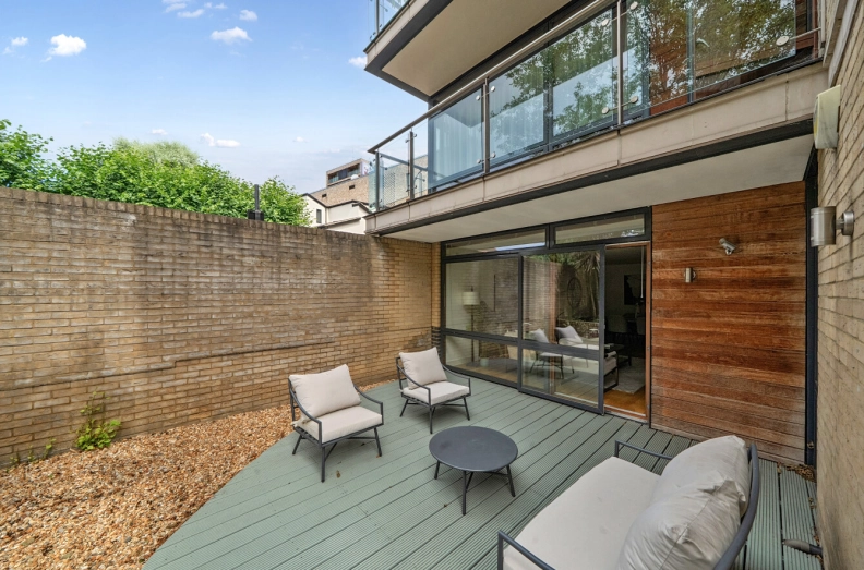 3 bedrooms apartments/flats to sale in Lymington Road, West Hampstead-image 23