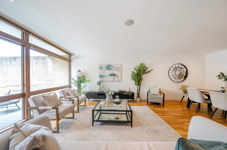 3 bedrooms apartments/flats to sale in Lymington Road, West Hampstead-image 15